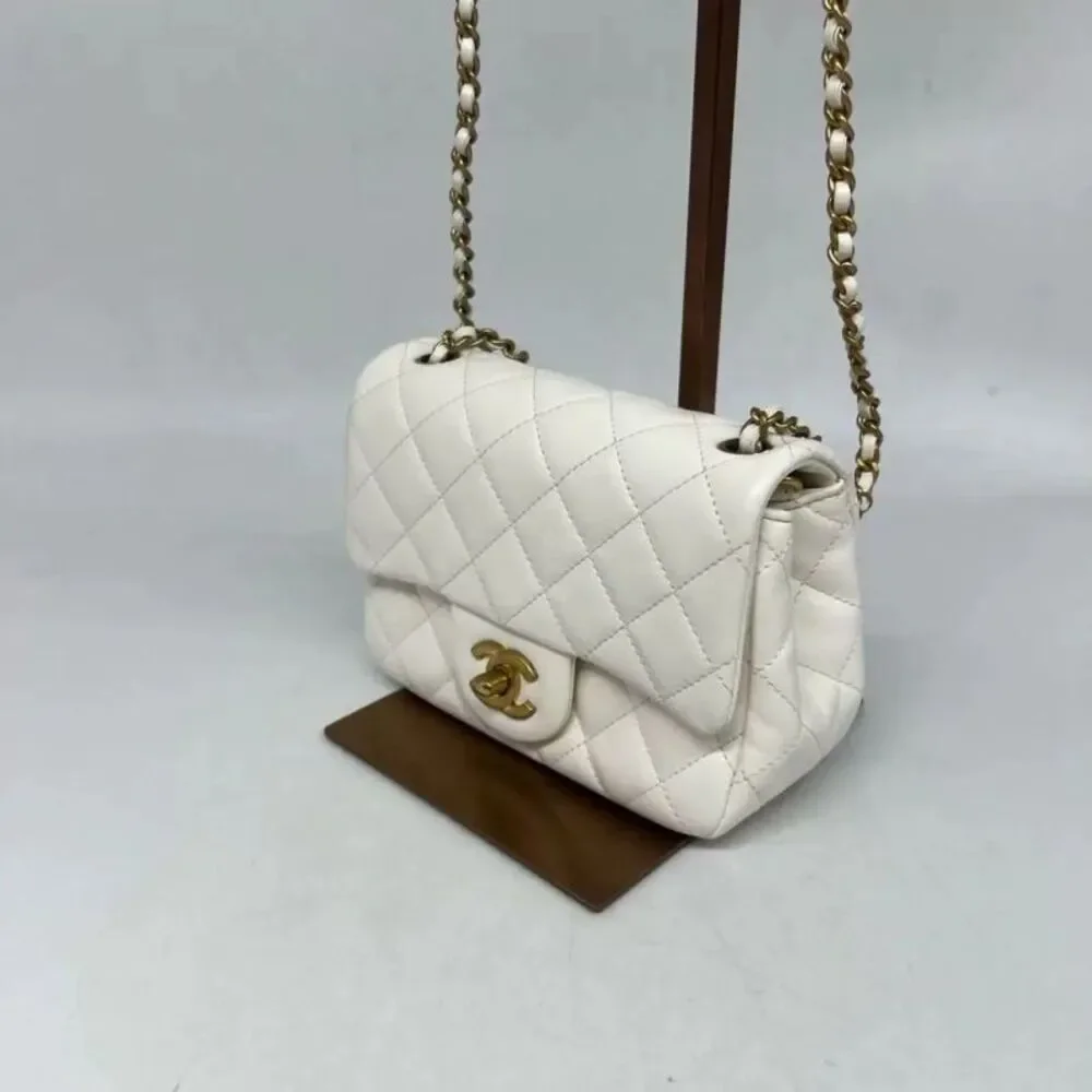 Chanel Women Pre-Loved Bag Very Good Condition